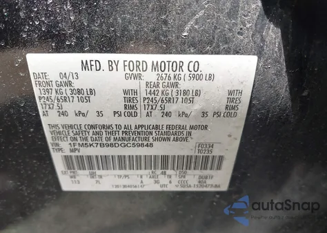 2013 Ford Explorer z USA, uszkodzony, nr VIN 1FM5K7B98DGC59848